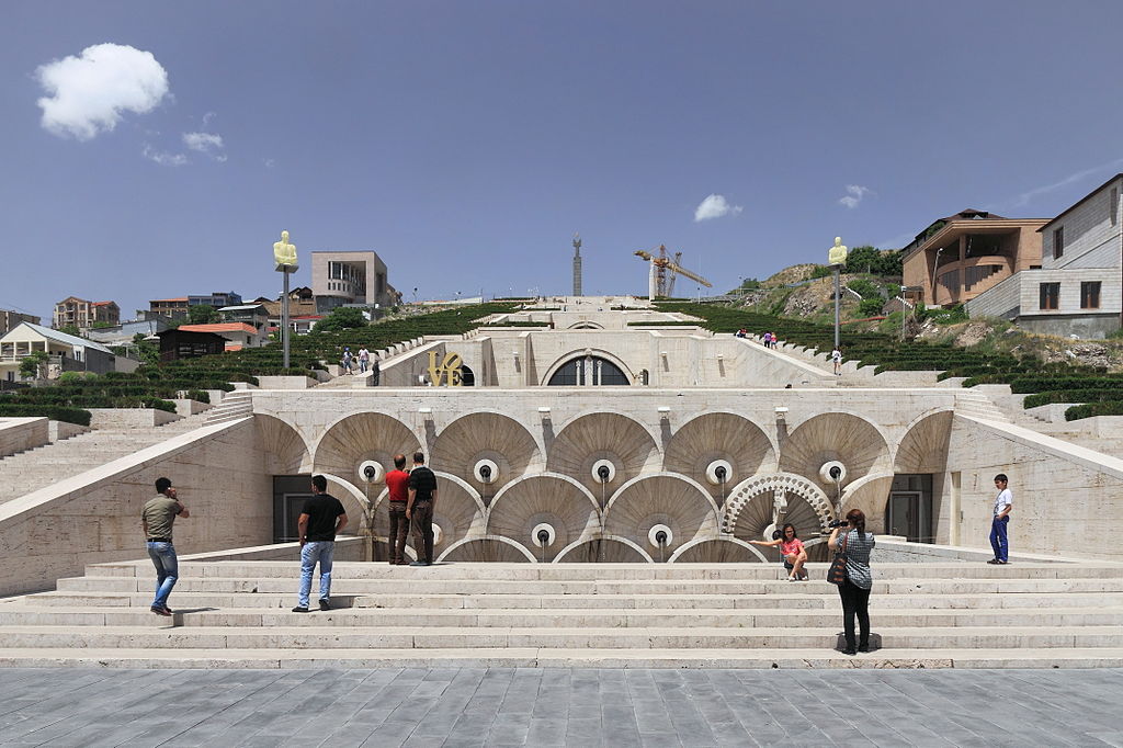 موزه کافسچیان، مناطق دیدنی ایروان